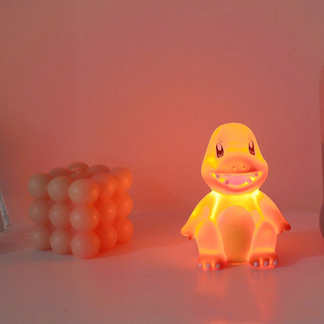 Lámpara de noche con forma de monstruo de bolsillo Pikachu