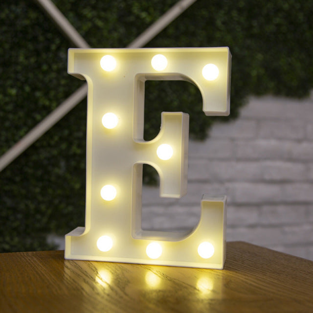 Lumières LED avec lettres de l'alphabet